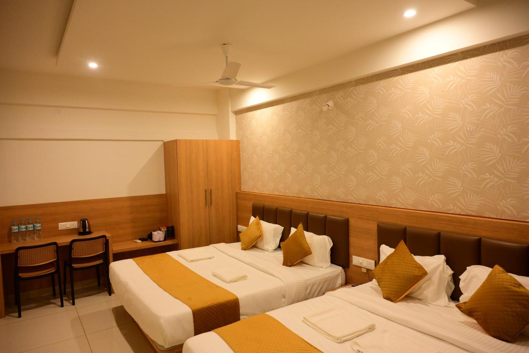 Bimba Hotels ไมซอร์ ภายนอก รูปภาพ