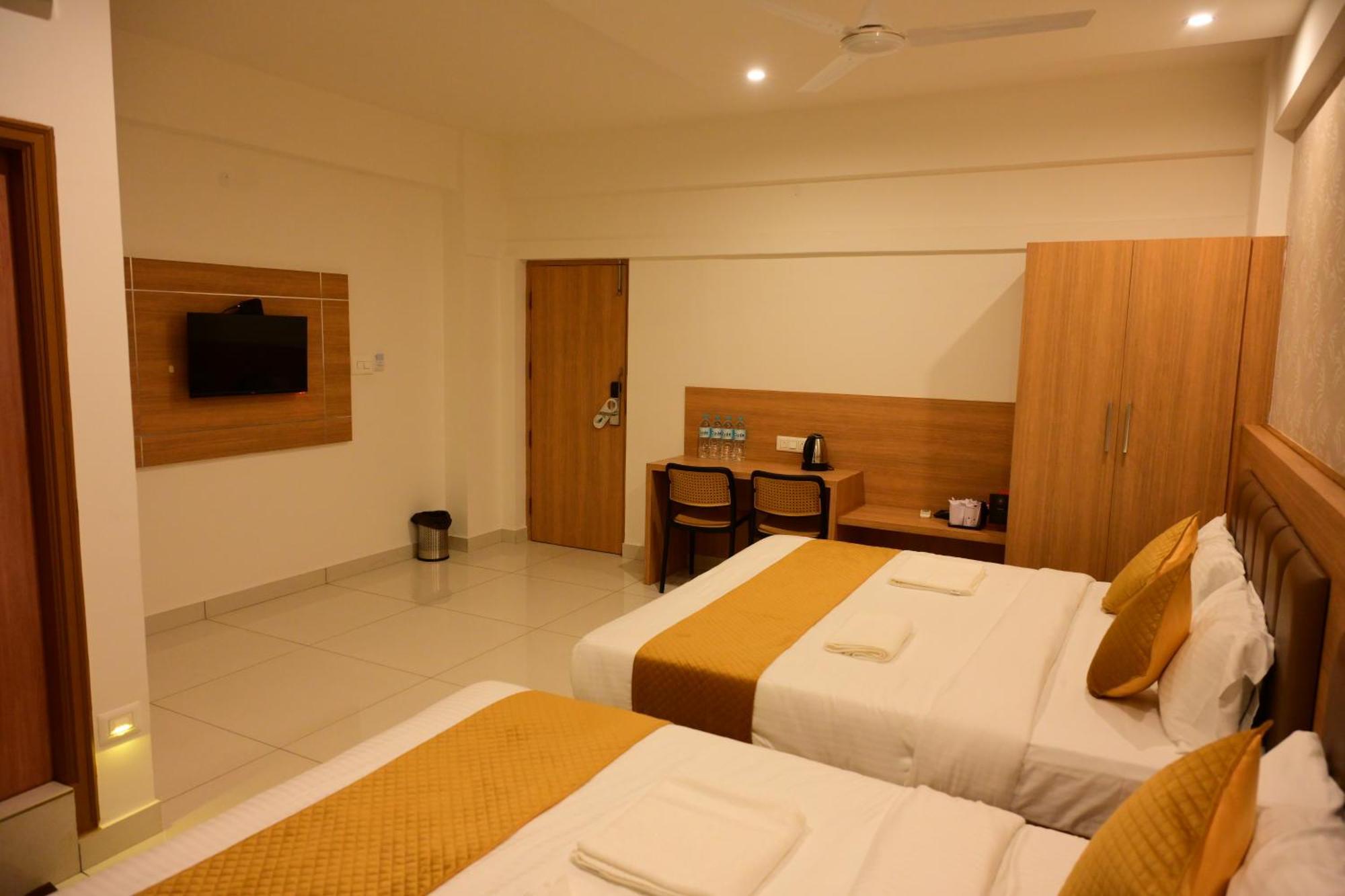 Bimba Hotels ไมซอร์ ภายนอก รูปภาพ
